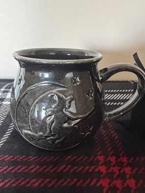 Cobwebs & Cauldrons Halloween Mug Witch Moon 🌙 🧙 Black Glazed NEW!
